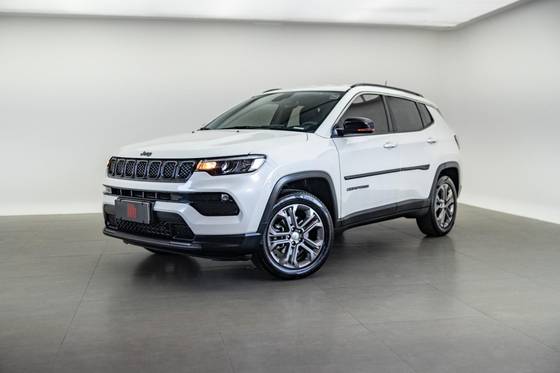JEEP COMPASS 1.3 T270 TURBO FLEX LONGITUDE AT6 JEEP COMPASS 1.3 T270 TURBO FLEX LONGITUDE AT6